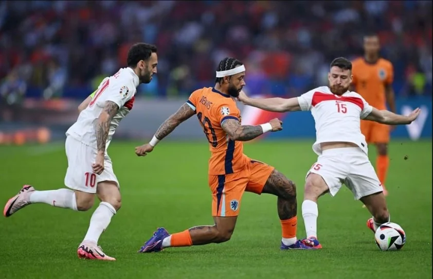 Hà Lan vào bán kết Euro 2024 sau 20 năm
