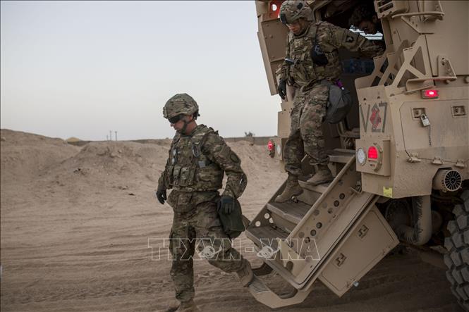 Binh sĩ Mỹ tại căn cứ không quân al-Qayyarah ở phía nam thành phố Mosul, Iraq. Ảnh tư liệu: AFP/TTXVN