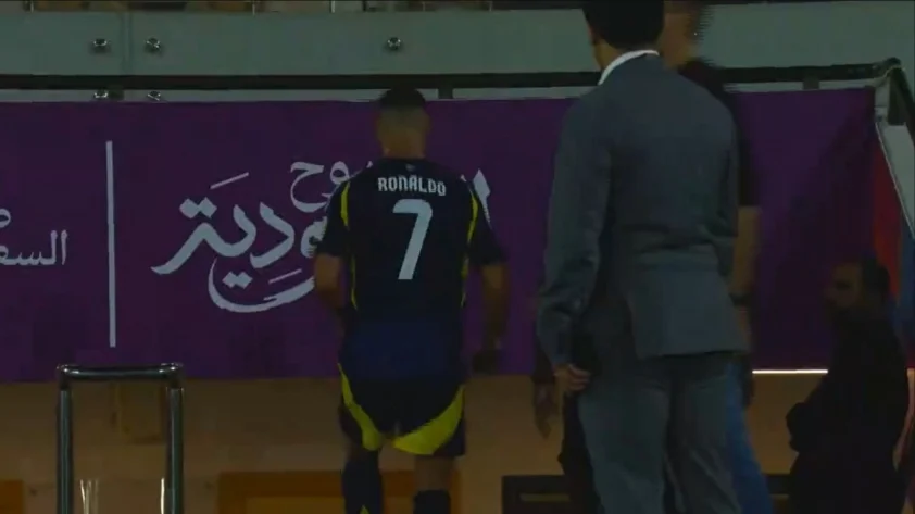 Ronaldo đối mắt với án phạt từ Ả rập