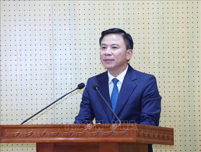 Bộ Chính trị điều động, phân công Bí thư Tỉnh ủy Thanh Hóa Đỗ Trọng Hưng giữ chức Phó Trưởng Ban Tổ chức Trung ương Đồng chí Đỗ Trọng Hưng, Uỷ viên Trung ương Đảng, Phó Trưởng Ban Tổ chức Trung ương phát biểu nhận nhiệm vụ. Ảnh: Phương Hoa/TTXVN