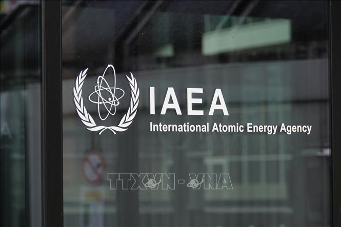 Biểu tượng IAEA tại trụ sở ở Vienna, Áo. Ảnh: THX/TTXVN