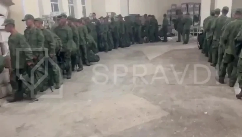 Ukraine cáo buộc 12.000 quân nhân Triều Tiên có mặt ở Kursk Hình ảnh được cho là quân đội Triều Tiên đang huấn luyện ở Nga. (Nguồn: Trung tâm An ninh Thông tin và Truyền thông Chiến lược Ukraine)