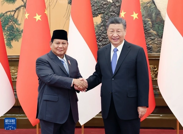 Chủ tịch Trung Quốc Tập Cận Bình và Tổng thống Indonesia Prabowo Subianto trong chuyến thăm hồi đầu tháng 4/2024. Ảnh: Tân Hoa xã