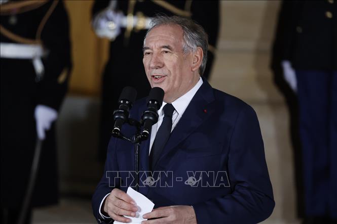 Thủ tướng Pháp Francois Bayrou phát biểu tại Paris ngày 13-12-2024. Ảnh: THX/TTXVN