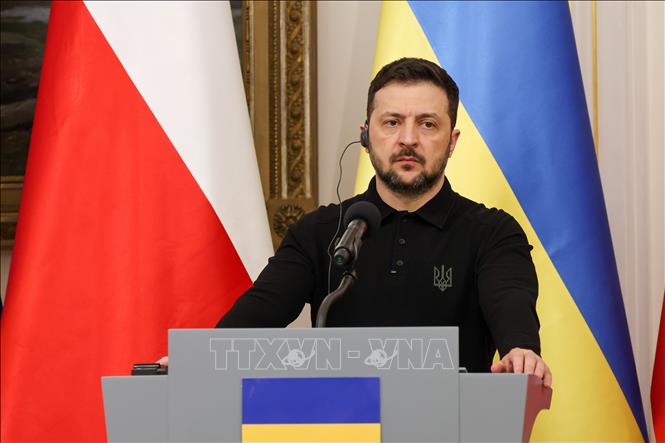 Tổng thống Ukraine Volodymyr Zelensky. Ảnh: PAP/TTXVN