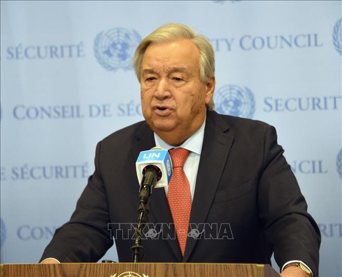 Tổng thư ký LHQ Antonio Guterres phát biểu họp báo tại New York, Mỹ. Ảnh: Kyodo/TTXVN