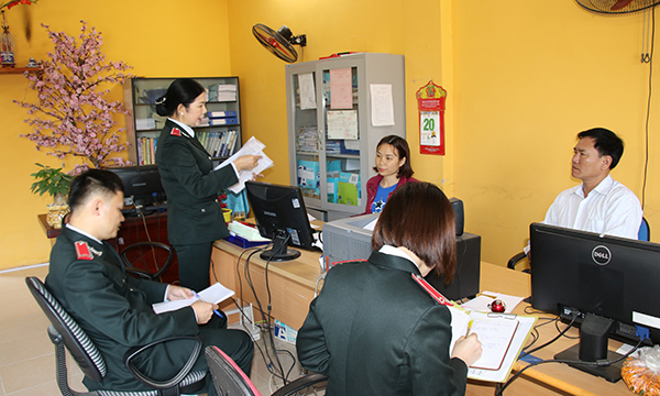 Khẩn trương hoàn thiện, trình Quốc hội dự thảo Luật Thanh tra (sửa đổi) Chính phủ vừa ban hành Nghị quyết số 82/NQ-CP ngày 13-4-2025 về dự thảo Luật Thanh tra (sửa đổi). Ảnh: XM/Báo Tin tức