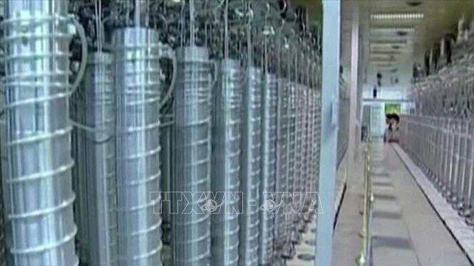 Iran, Nga, Trung Quốc và IAEA thảo luận chương trình hạt nhân của Tehran Bên trong một cơ sở hạt nhân của Iran. Ảnh tư liệu: IRNA/TTXVN