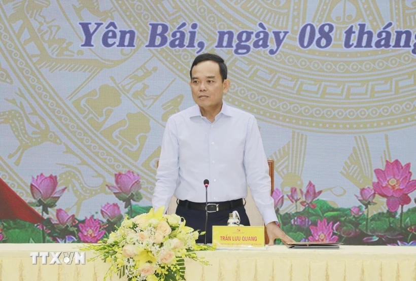 Đoàn công tác của Bộ Chính trị làm việc với Thường vụ Tỉnh ủy Yên Bái, Lào Cai Bí thư Trung ương Đảng, Trưởng Ban Chính sách, chiến lược Trung ương Trần Lưu Quang kết luận tại buổi làm việc. (Ảnh: Tuấn Anh/TTXVN)