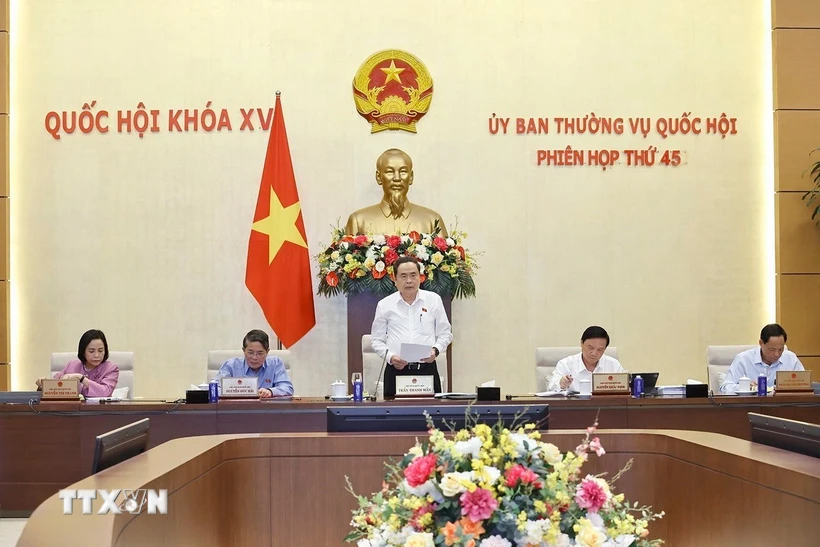 Ủy ban Thường vụ Quốc hội bắt đầu Phiên họp thứ 45 Chủ tịch Quốc hội Trần Thanh Mẫn phát biểu khai mạc phiên họp. (Ảnh: Doãn Tấn/TTXVN)