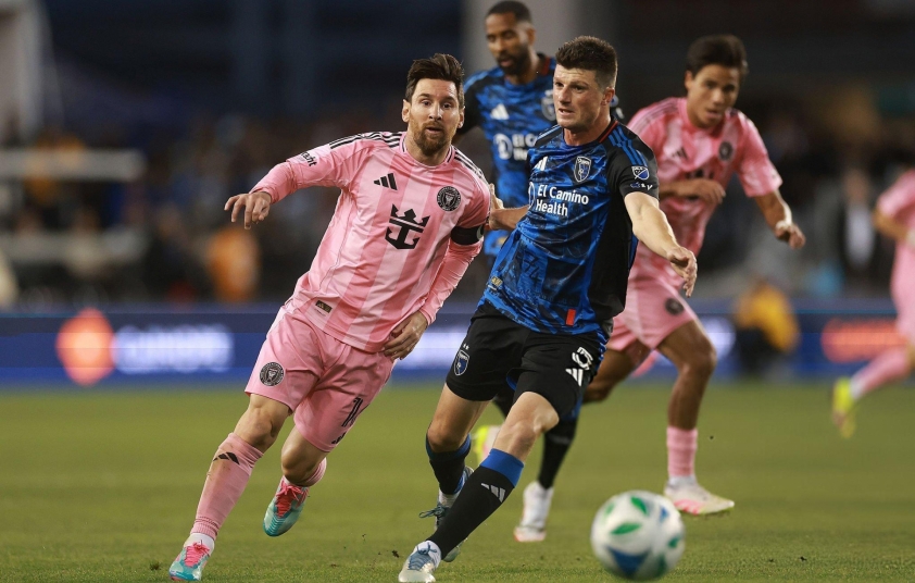 Messi đã có một ngày thi đấu im hơi lặng tiếng (Ảnh: MSL).