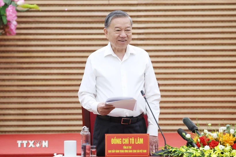 Tổng Bí thư: Nghệ An phải trở thành điển hình phát triển địa phương hiện đại trong kỷ nguyên mới