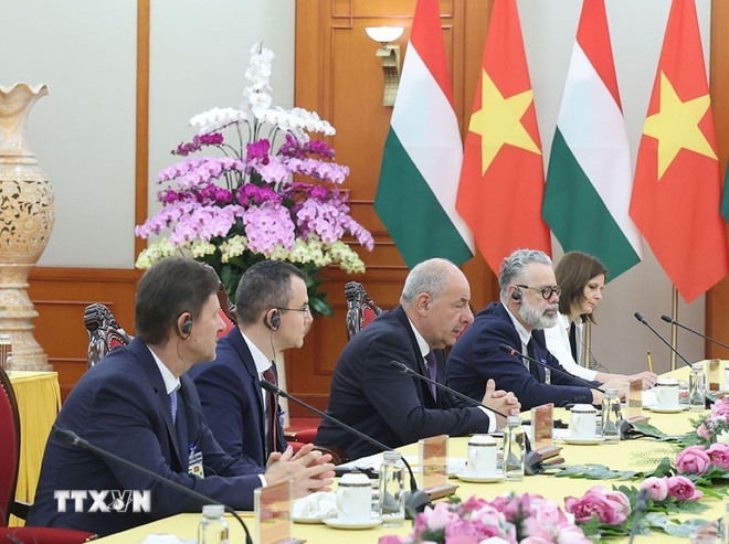 Tổng Bí thư: Việt Nam sẵn sàng là cầu nối giữa Hungary với khu vực Đông Nam Á
