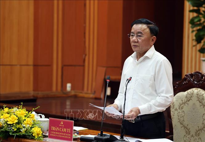 Đồng chí Trần Cẩm Tú, Ủy viên Bộ Chính trị, Thường trực Ban Bí thư làm việc tại Quảng Nam. Ảnh: Trần Tĩnh - TTXVN
