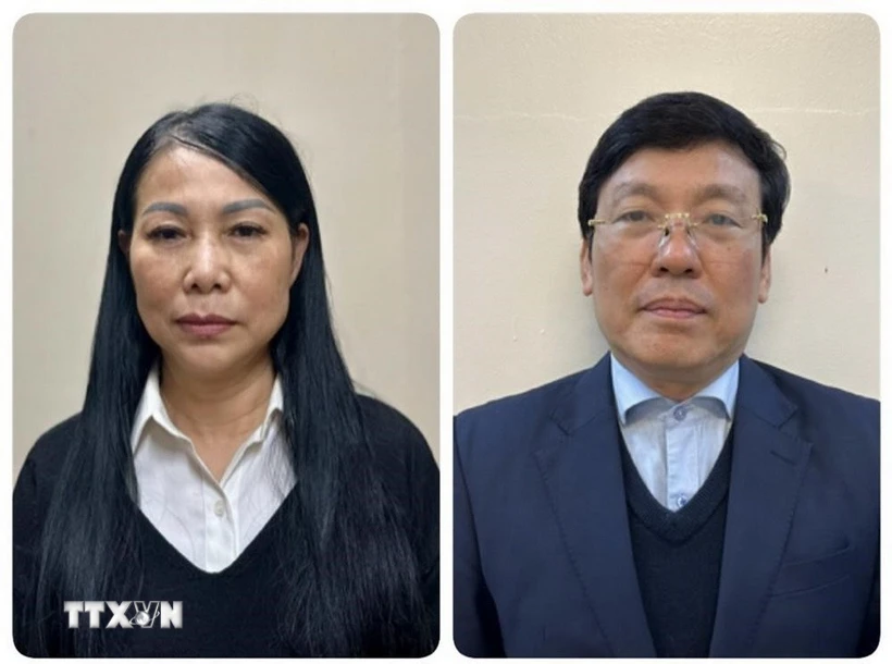 Vụ Tập đoàn Phúc Sơn: Ngày 24-6, năm cựu Bí thư Tỉnh ủy cùng 36 bị cáo hầu tòa Các bị can Hoàng Thị Thuý Lan (trái) - Bí thư Tỉnh ủy, Trưởng đoàn đại biểu Quốc hội, Chủ tịch Hội đồng nhân dân tỉnh Vĩnh Phúc và Lê Duy Thành - Phó Bí thư Tỉnh ủy, Chủ tịch Ủy ban Nhân dân, đại biểu Hội đồng nhân dân tỉnh Vĩnh Phúc. (Ảnh: Bộ Công an/TTXVN phát)